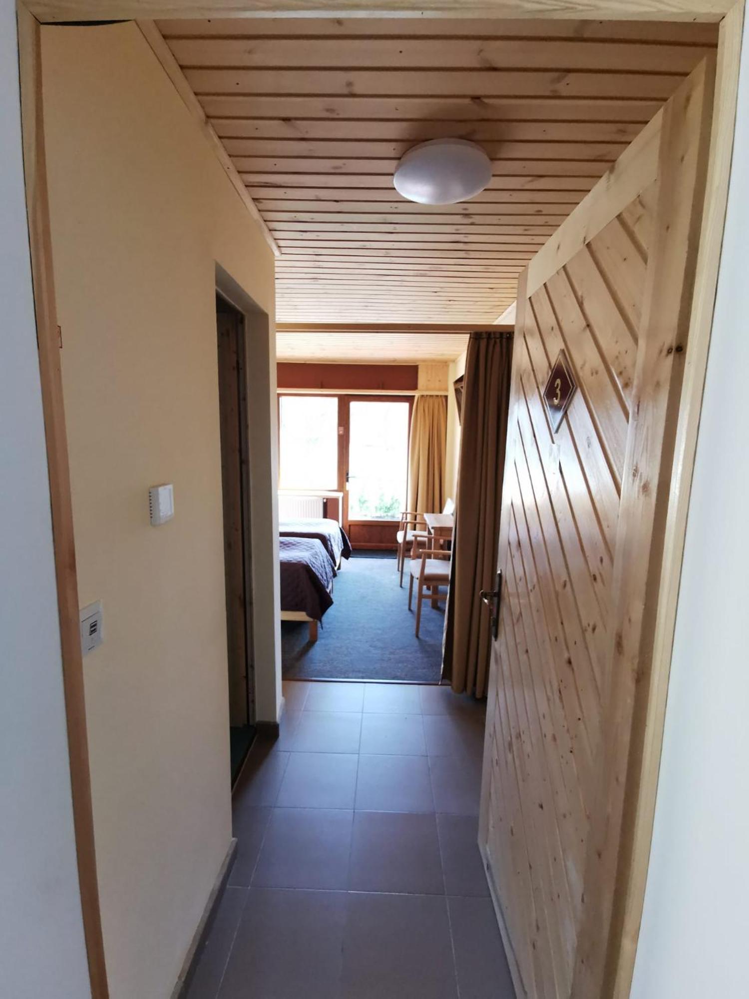 Pensiunea Valea Lupului Valea Lupului (Buzau) Exterior foto